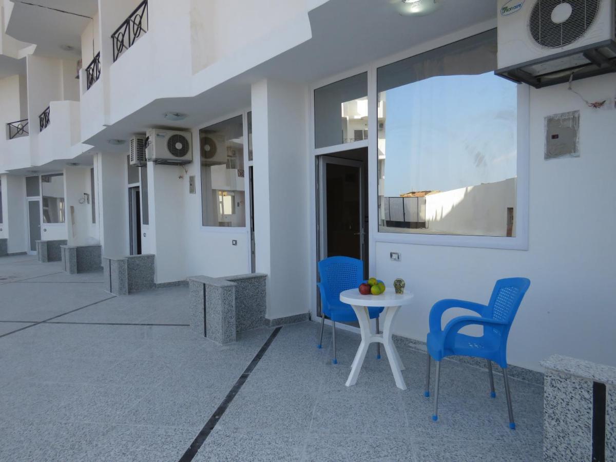 Apartment Dolcezza Near The Sea Redsealine 洪加達 外观 照片