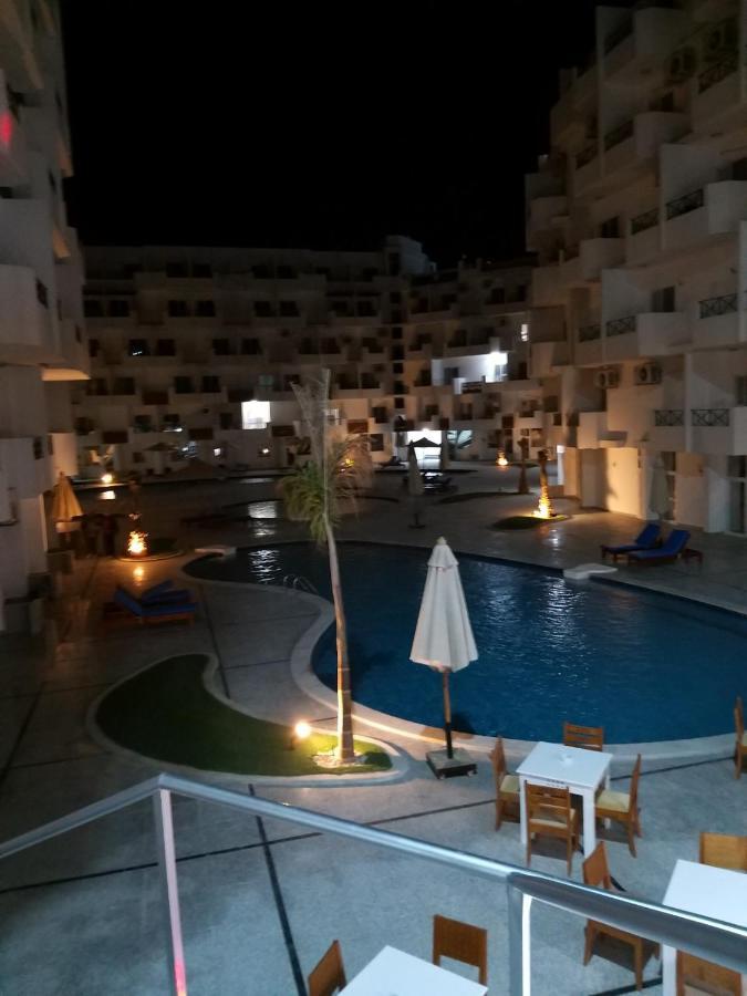 Apartment Dolcezza Near The Sea Redsealine 洪加達 外观 照片